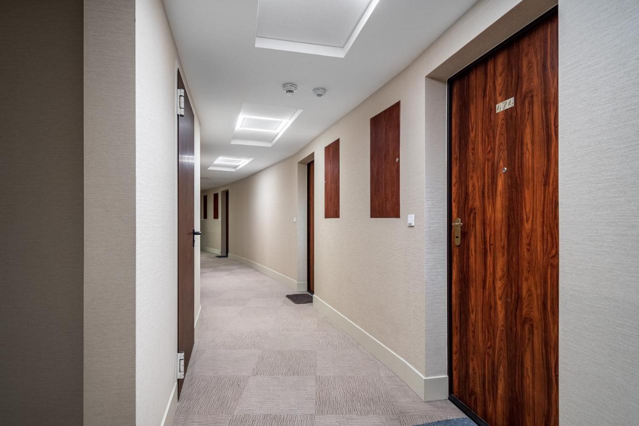 Apart D&K Free Parking Grojecka 194 Apartamento Varsóvia Exterior foto